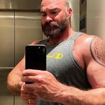 Thomas Queally - @queallyt805 - Instagram
