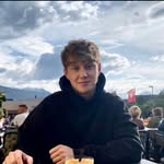 Thomas Reichegger - @thomasrichcorner - Instagram