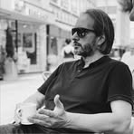 Thomas Rieker - Facebook