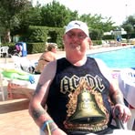 Thomas Scarr - Facebook