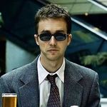Narrator - @thomas.selfie - Instagram