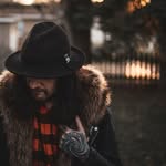 Thomas Erak and The Shoreline - @thomaserakandtheshoreline - Instagram