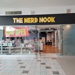 Thomas Smith - @nerdnooksocal - Instagram