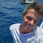 Thomas Blouch'Bothuon - @thomasstuckinaustralia - Instagram
