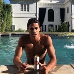 🤠 - @thomas_torricelli - Instagram