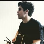 Thomas Winger - @wiingeer - Instagram