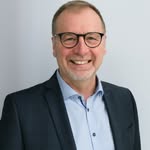 Thomas Zuber - @zubivrbank - Instagram