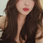 Thu Dinh - @justgrn - Instagram