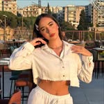 T - @tia_hareb - Instagram