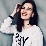 Tia Howe - @tiahowe99 - Instagram