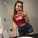 Tia Willis - @thewigstia - Instagram
