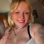tiara hall - @badlilthang_tiara - Instagram