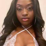 Tiffanie Davis - @the_hennii_angels - Instagram