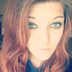 Tiffany booth - @zomiebii - Instagram