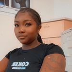 Tiffany 'Tipp' Bracey - @heart_fullof_locs - Instagram