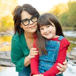 Tiffany Brogdon - @nicole_tiff1980 - Instagram