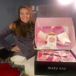 Tiffany Davidson - @mkwithtiffany - Instagram