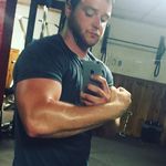 Tim Kuhn - @kuhn_dogs - Instagram