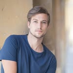 𝓣𝓲𝓶 𝓢𝓬𝓱𝓾𝓫𝓮𝓻𝓽 - Model & Dancer - @fashionvic.tim - Instagram