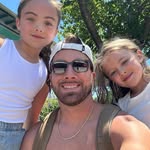 Timothy Broughton - @tankslap - Instagram