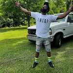 Timothy Hardman - @bigbrowneyes910 - Instagram