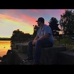 Timothy McLellan - @timandtimftw - Instagram
