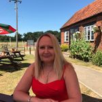 Tina Bowling - @starcats4 - Instagram