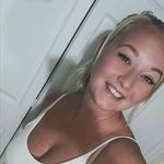 Christina Dodge - @tinachickk - Instagram