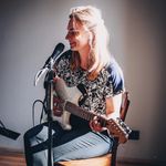 Tina Dee - @tinadeemusic - Instagram