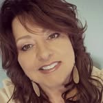 Tina Eldridge - @vujadesalon - Instagram
