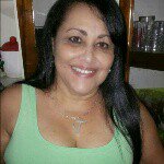 Tina Mello - @tinamello99 - Instagram