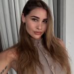 Valentina - @tinarodeyro - Instagram