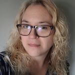 Tina Rowe - @tina.rowe.3572 - Instagram