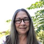 Tina Schofield - @swaytothevision - Instagram