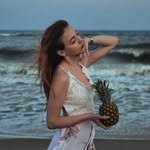 Sarah - @tinatabberima - Instagram