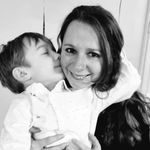 Tina Traversini - @tinatraversini - Instagram