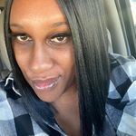 Tisha Robinson - @honeybee_lynn - Instagram