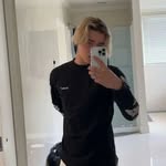 tklewis - @tkis_tocoolfr - Instagram