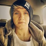 Toby Howell - @aunteliendroz - Instagram