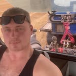Tom Beesley - @tombees1998 - Instagram