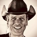 Tom Bills - @bills7059 - Instagram