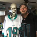 Tom Bones - @jumptomsbones - Instagram