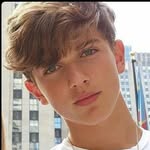 @tom_bukerr - Instagram