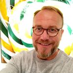 Tom David - Facebook