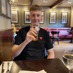 Tom Edwards - @tomedwards987 - Instagram