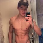 Tom Holt - @tom_holt_19 - Instagram