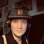 Tom Howells - @tomhowellsmusic - Instagram