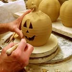 Tom Jones - @tomjonespottery - Instagram