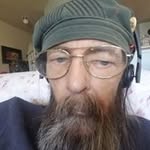 Tom Mullins - @poppysmorphine - Instagram