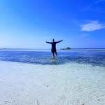 Tom Newell - @tom.newell.982 - Instagram